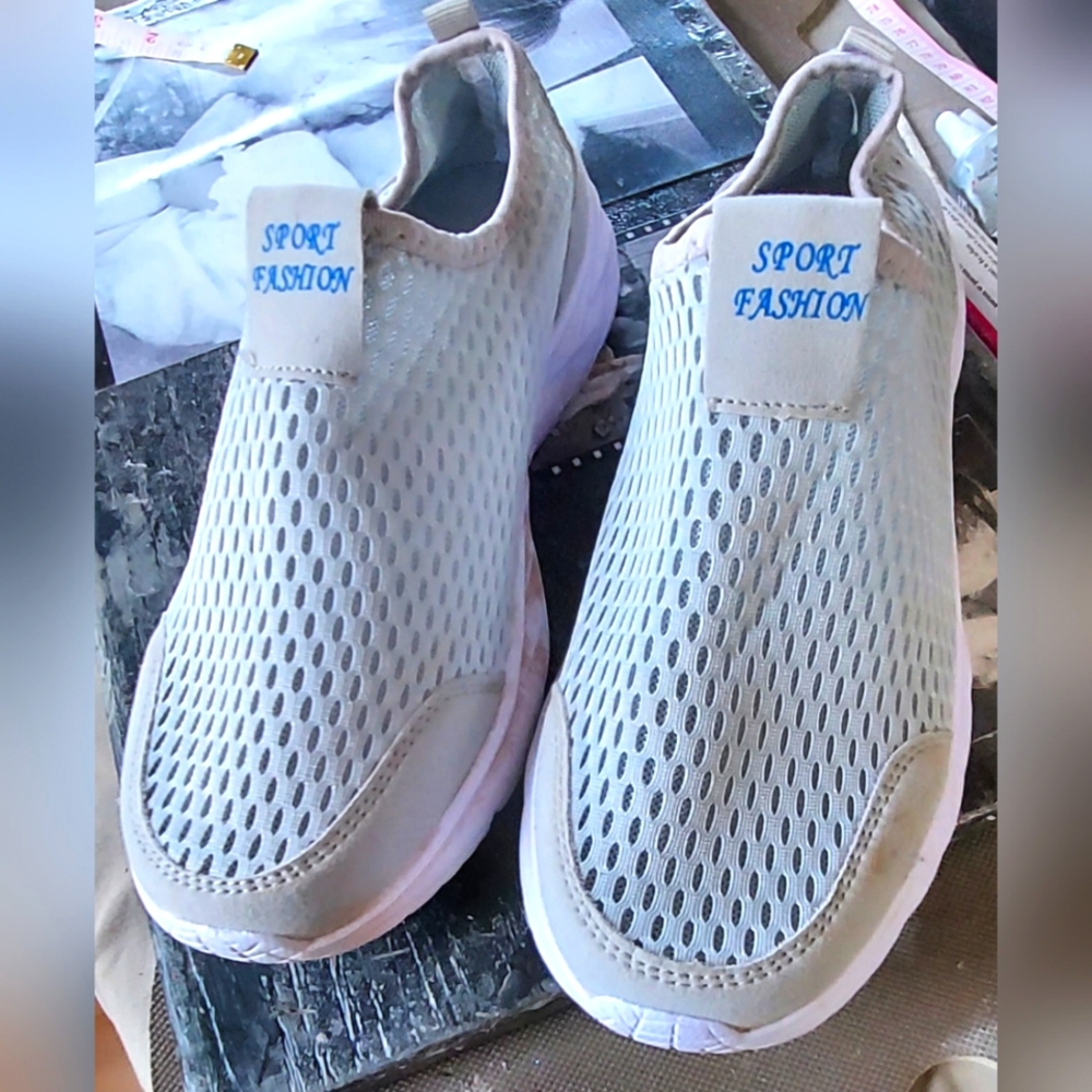 Sport Fashion White Mesh Sneakers